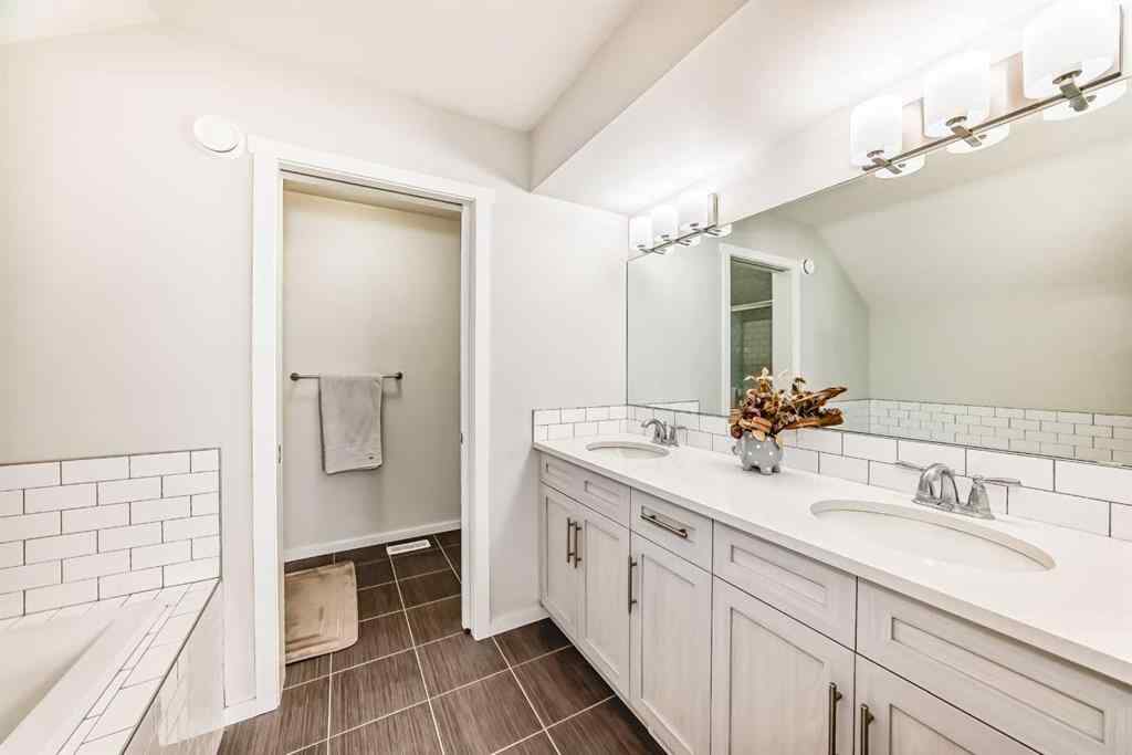MLS® A2226819 - 165 Nolanhurst Way NW in Nolan Hill Calgary, Residential