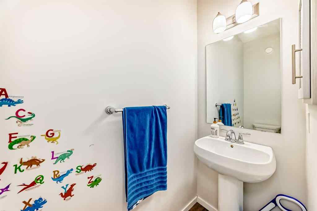 MLS® A2226819 - 165 Nolanhurst Way NW in Nolan Hill Calgary, Residential
