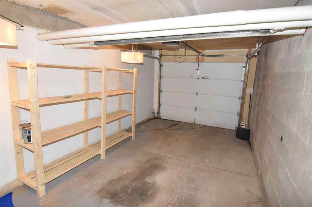 MLS® A2226842 - Unit #111 25 Glamis Green SW in Glamorgan Calgary, Residential