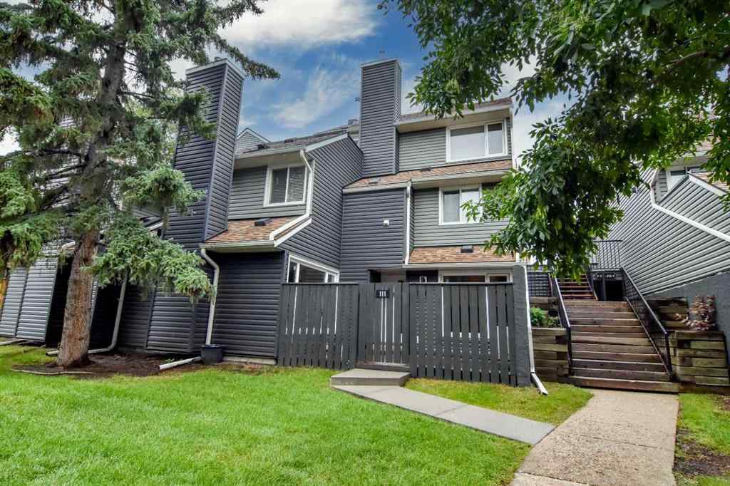 MLS® A2226842 - Unit #111 25 Glamis Green SW in Glamorgan Calgary, Residential