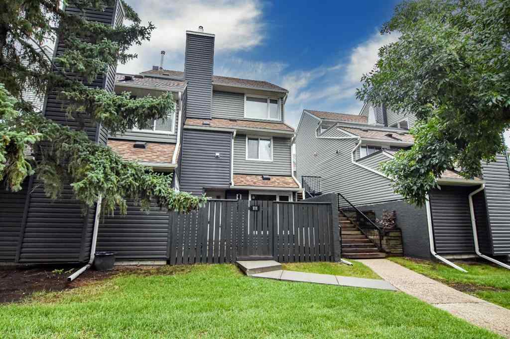 MLS® A2226842 - Unit #111 25 Glamis Green SW in Glamorgan Calgary, Residential