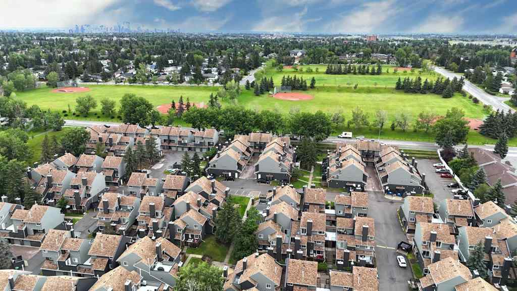 MLS® A2226842 - Unit #111 25 Glamis Green SW in Glamorgan Calgary, Residential