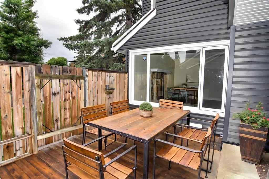MLS® A2226842 - Unit #111 25 Glamis Green SW in Glamorgan Calgary, Residential