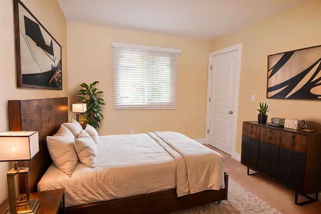 MLS® A2226842 - Unit #111 25 Glamis Green SW in Glamorgan Calgary, Residential
