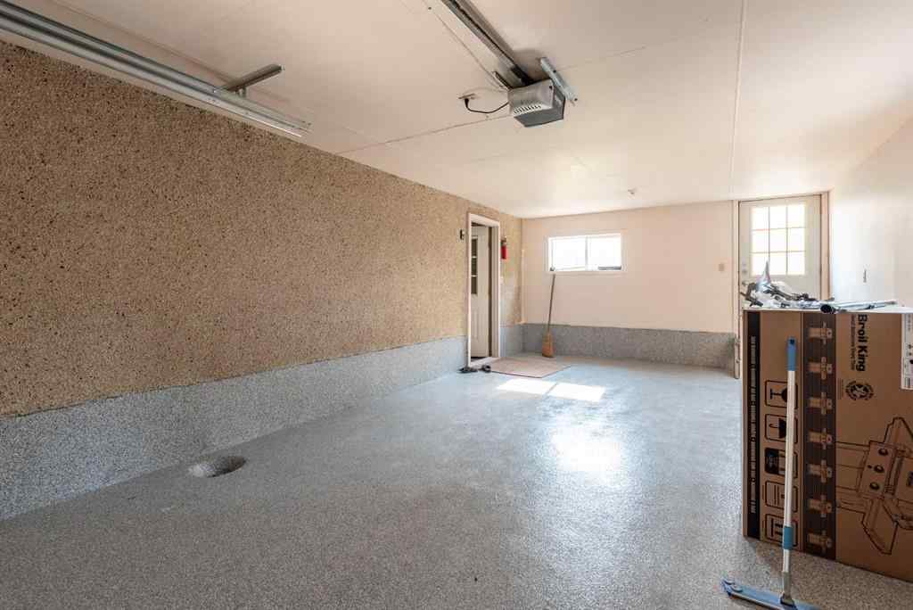 MLS® A2226847 - 109 3 Street E in NONE Maidstone, Residential