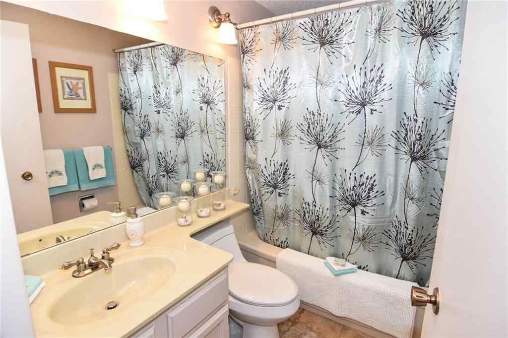 MLS® A2226849 - Unit #41 3302 50 Street NW in Varsity Calgary, Residential
