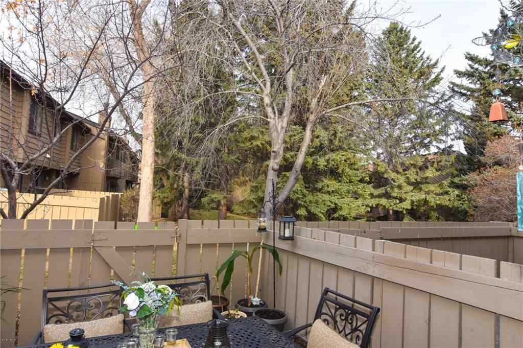 MLS® A2226849 - Unit #41 3302 50 Street NW in Varsity Calgary, Residential