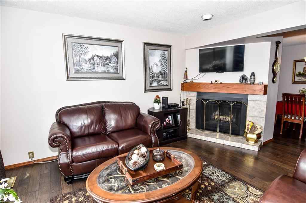 MLS® A2226849 - Unit #41 3302 50 Street NW in Varsity Calgary, Residential
