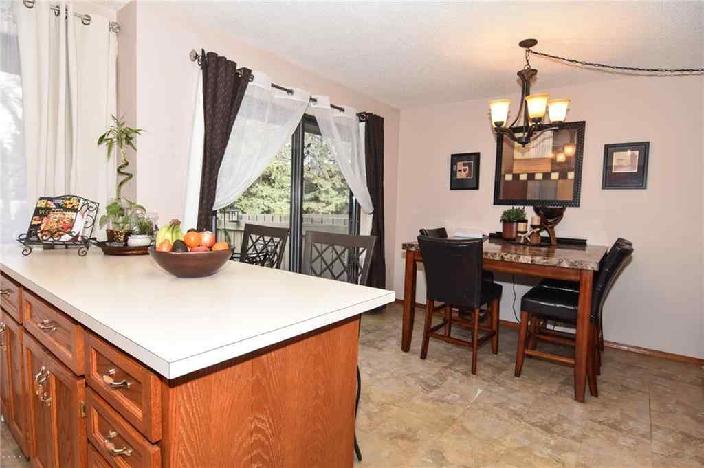 MLS® A2226849 - Unit #41 3302 50 Street NW in Varsity Calgary, Residential