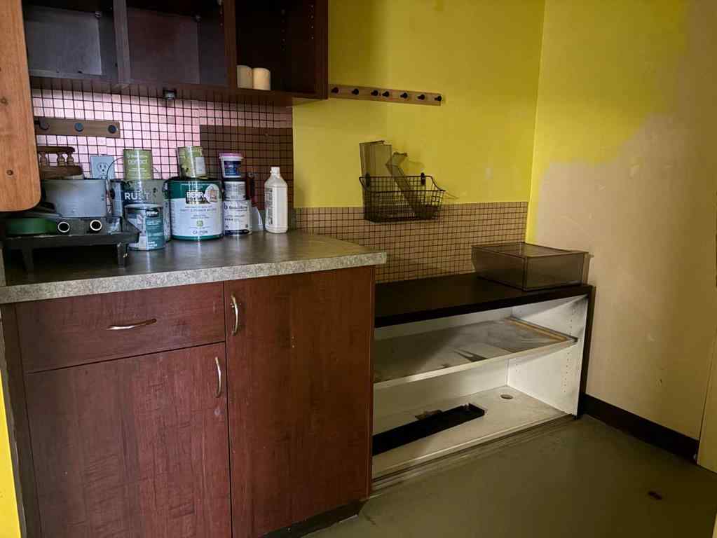 MLS® A2226863 - Unit #103 5008 47 Avenue  in East Lloydminster Lloydminster, Commercial