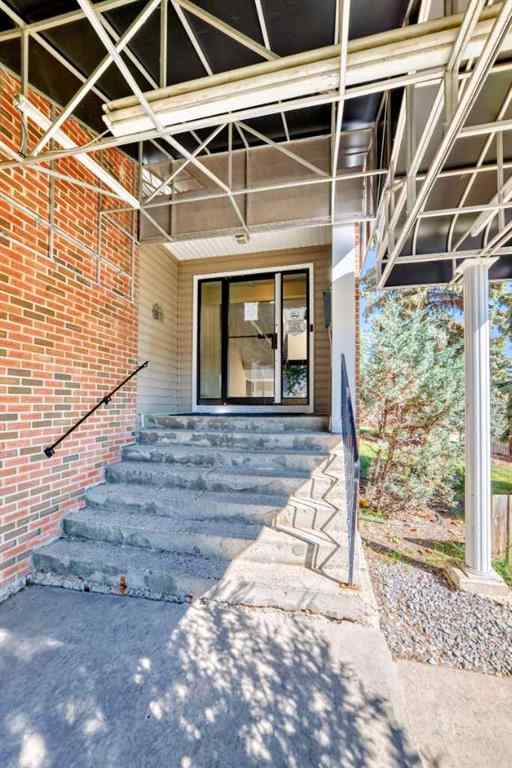 MLS® A2226926 - Unit #104 7164 Parke Avenue  in Pines Red Deer, Residential