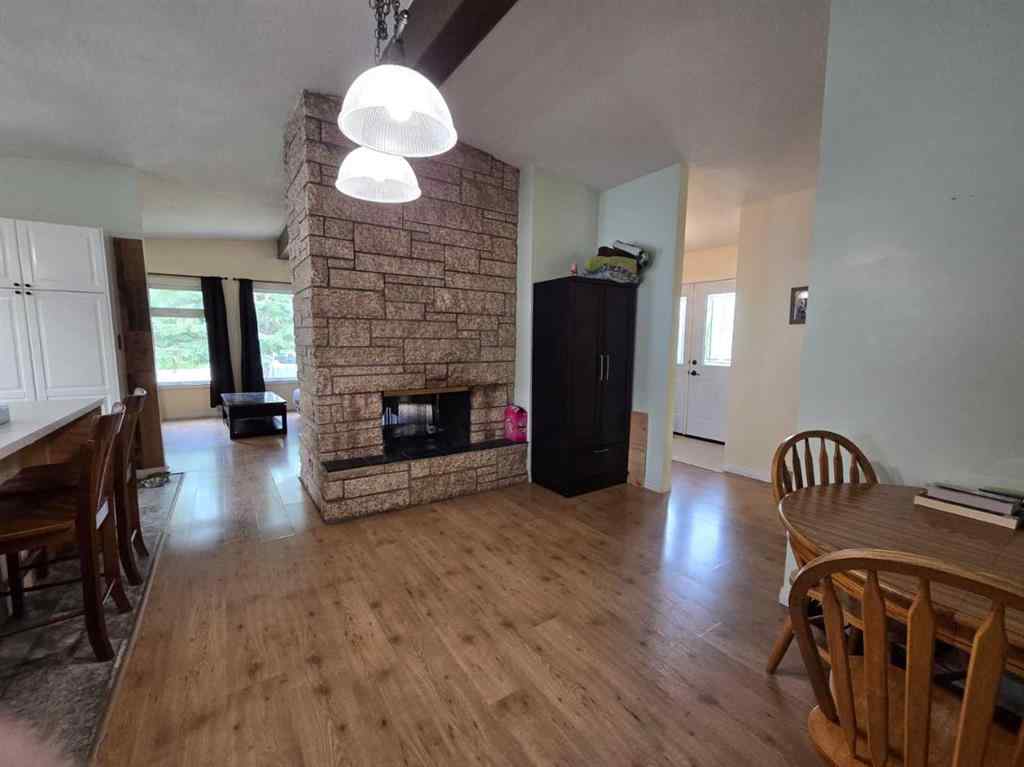 MLS® A2226944 - 5006 51 Street  in Myrnam Myrnam, Residential