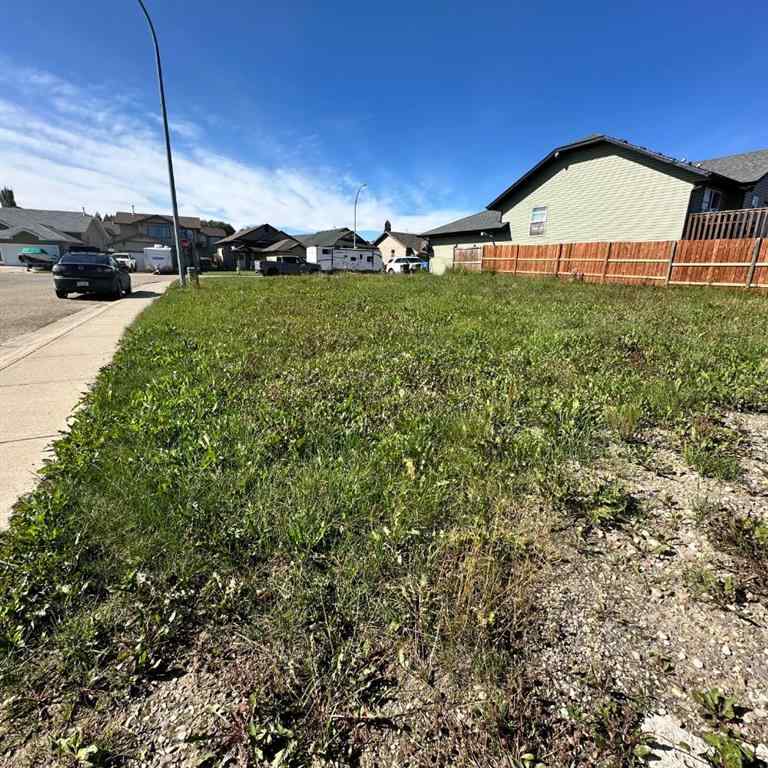 MLS® A2226990 - 5802 44 Avenue  in Creekside Rocky Mountain House, Land