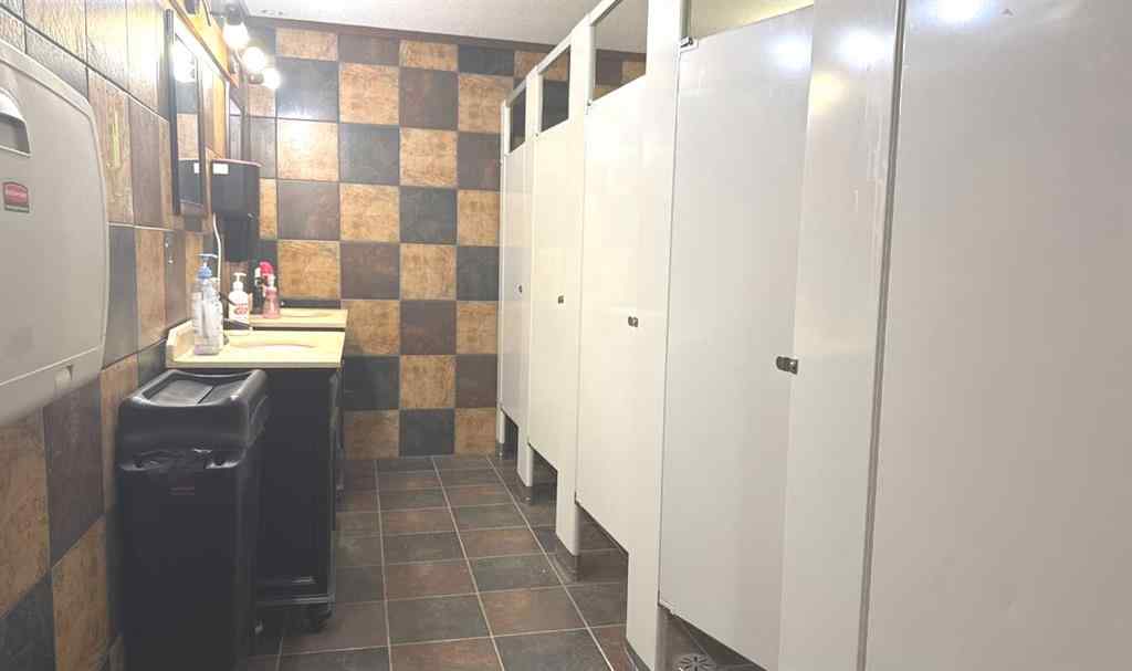 MLS® A2226993 - 960 Westridge Road  in Westmount_Strathmore Strathmore, Commercial