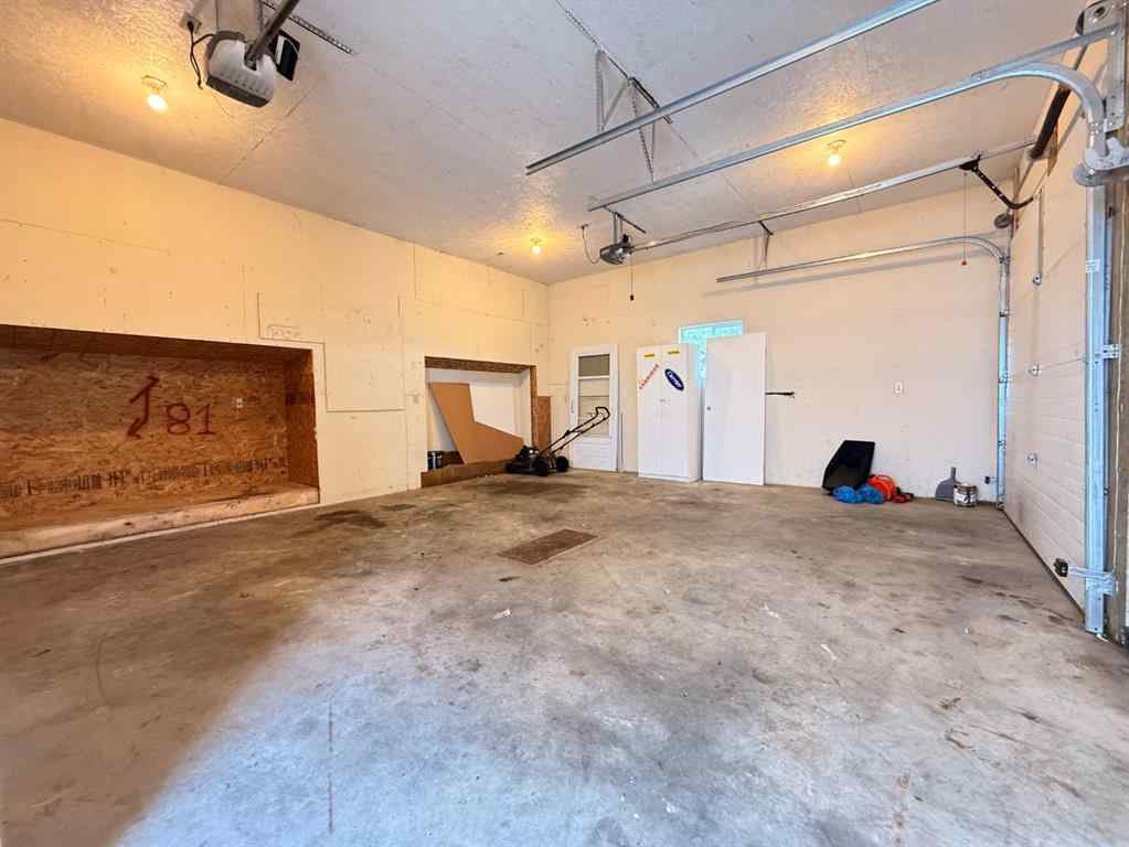 MLS® A2226996 - 428 5 Street N in Marwayne Marwayne, Residential