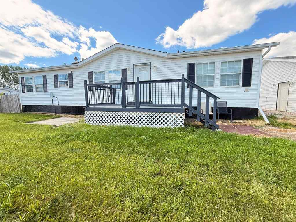 MLS® A2226996 - 428 5 Street N in Marwayne Marwayne, Residential