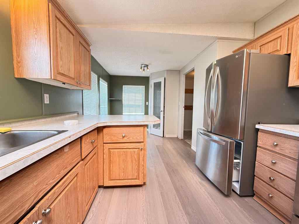 MLS® A2226996 - 428 5 Street N in Marwayne Marwayne, Residential