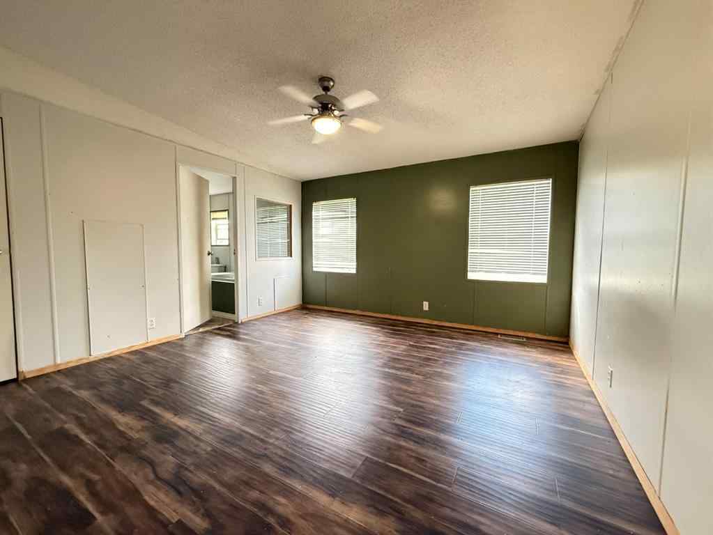 MLS® A2226996 - 428 5 Street N in Marwayne Marwayne, Residential