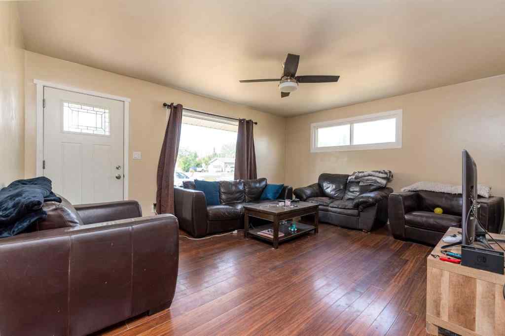 MLS® A2227005 - 302 2 Avenue E in NONE Maidstone, Residential