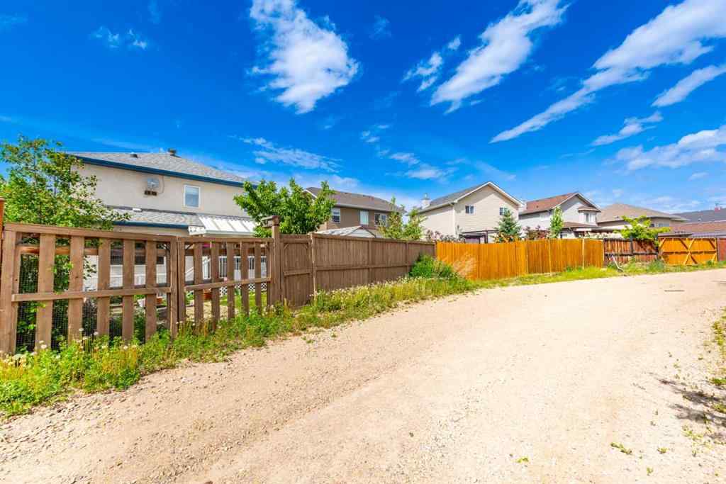 MLS® A2227014 - 520 Tanner Drive SE in Thorburn Airdrie, Residential