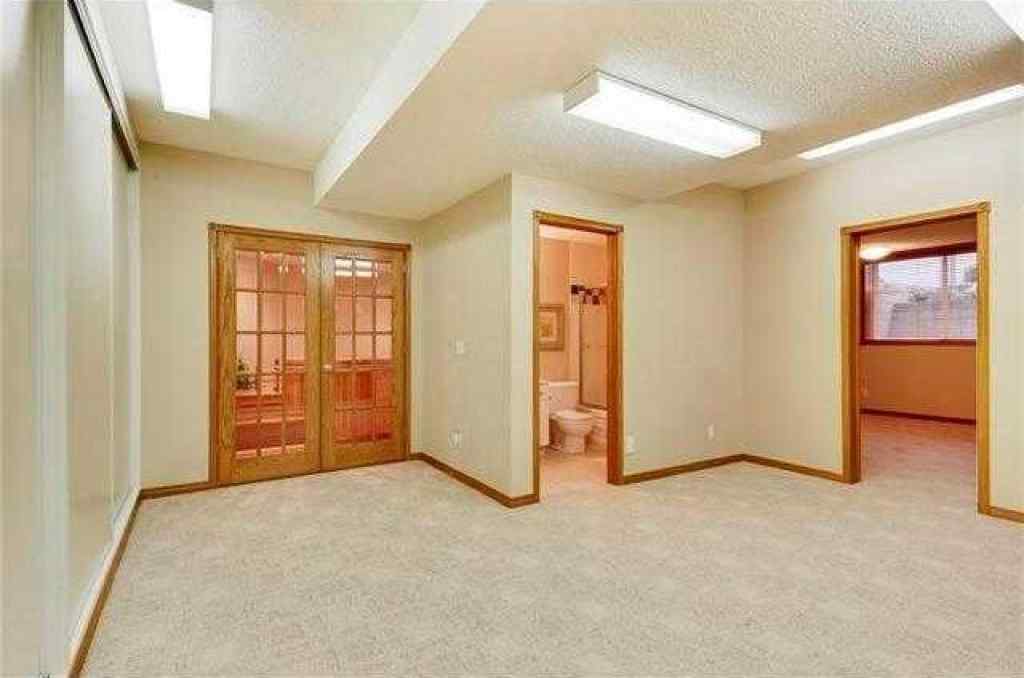 MLS® A2227043 - 175 Pumpvalley Court SW in Pump Hill Calgary, Residential