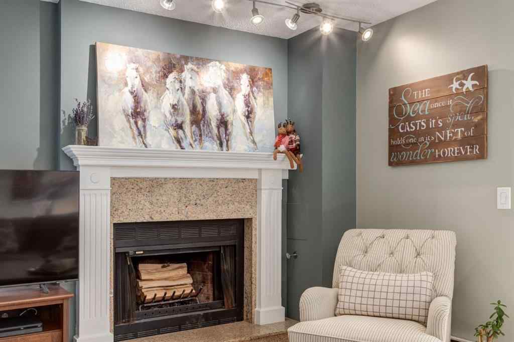 MLS® A2227078 - Unit #304 320 Meredith Road NE in Crescent Heights Calgary, Residential