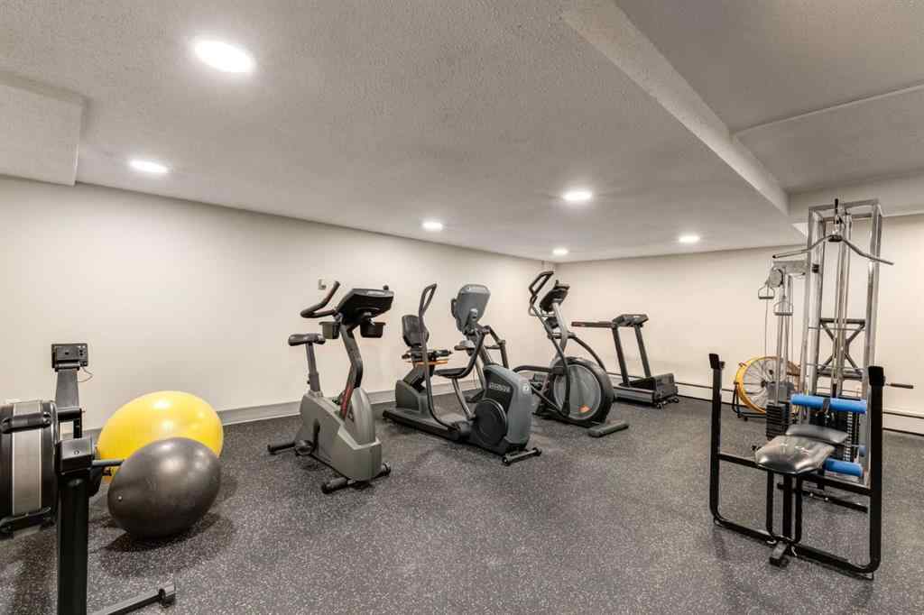 MLS® A2227078 - Unit #304 320 Meredith Road NE in Crescent Heights Calgary, Residential