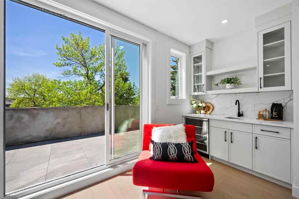 MLS® A2227116 - 3116 4A Street NW in Mount Pleasant Calgary, Residential