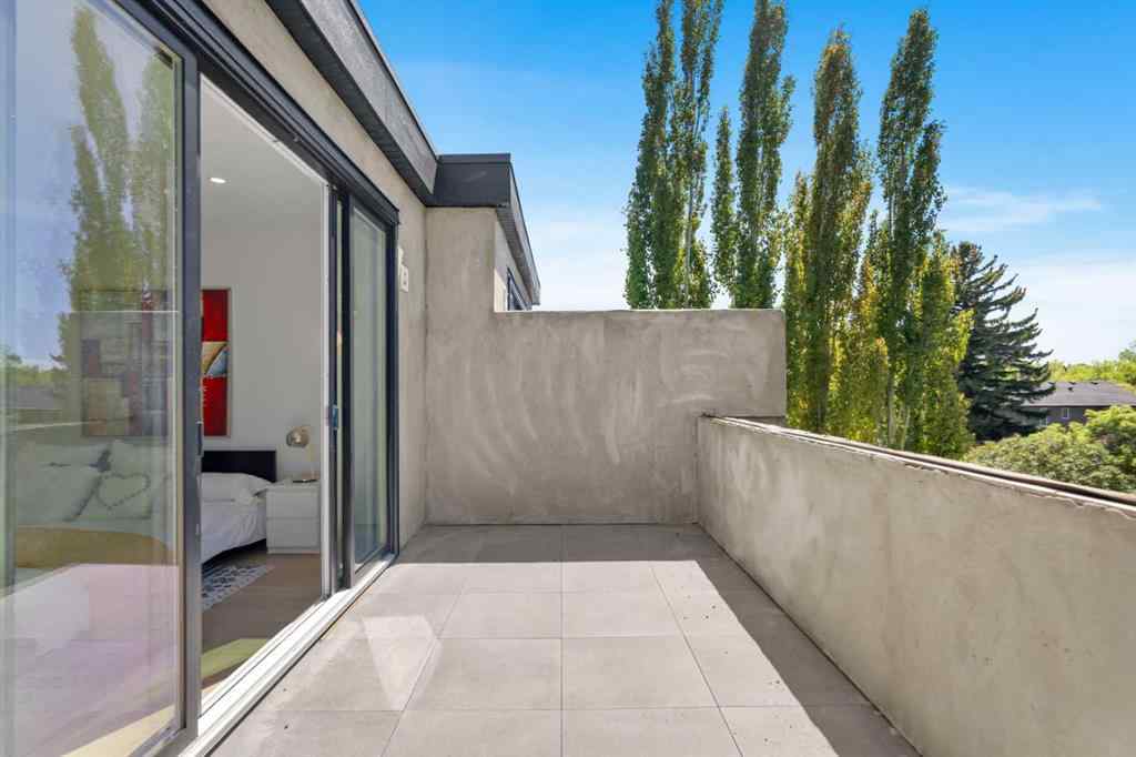 MLS® A2227116 - 3116 4A Street NW in Mount Pleasant Calgary, Residential