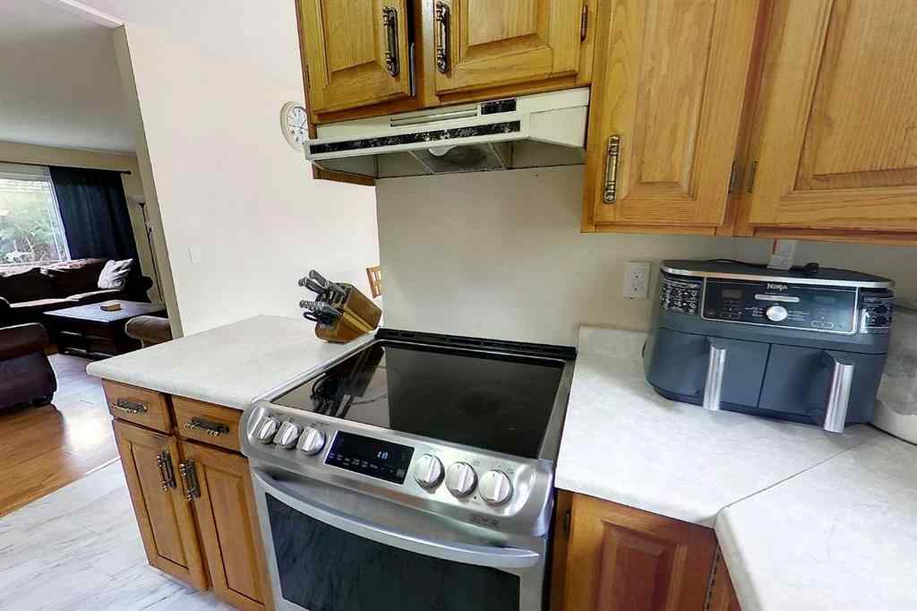 MLS® A2227129 - 4730 9 Avenue  in NONE Edson, Residential