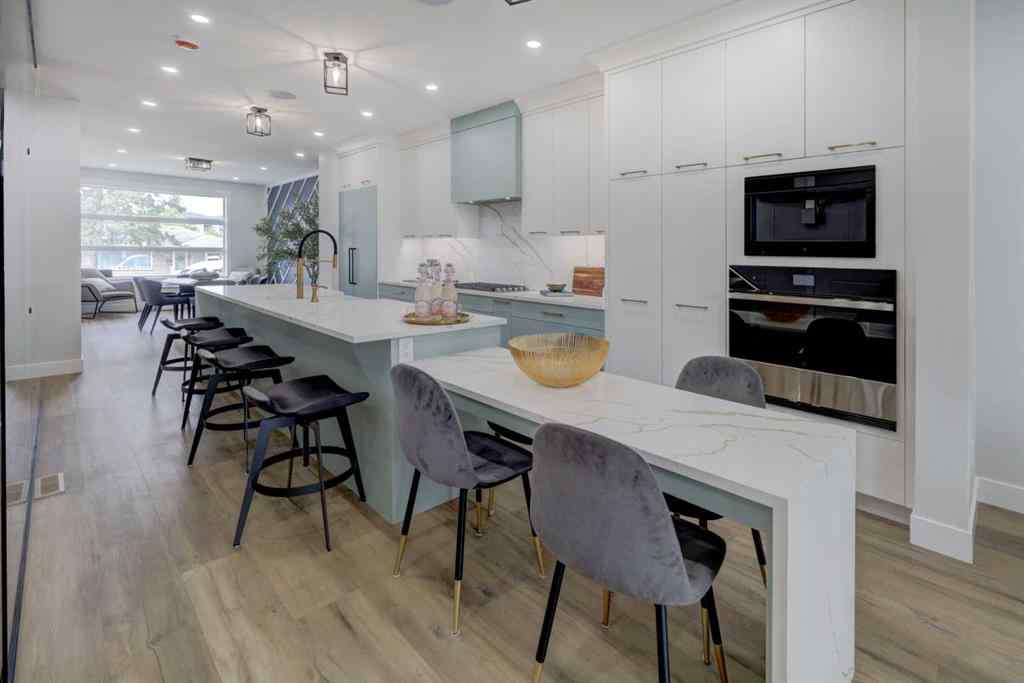 MLS® A2227135 - 2219 29 Avenue SW in Richmond Calgary, Residential