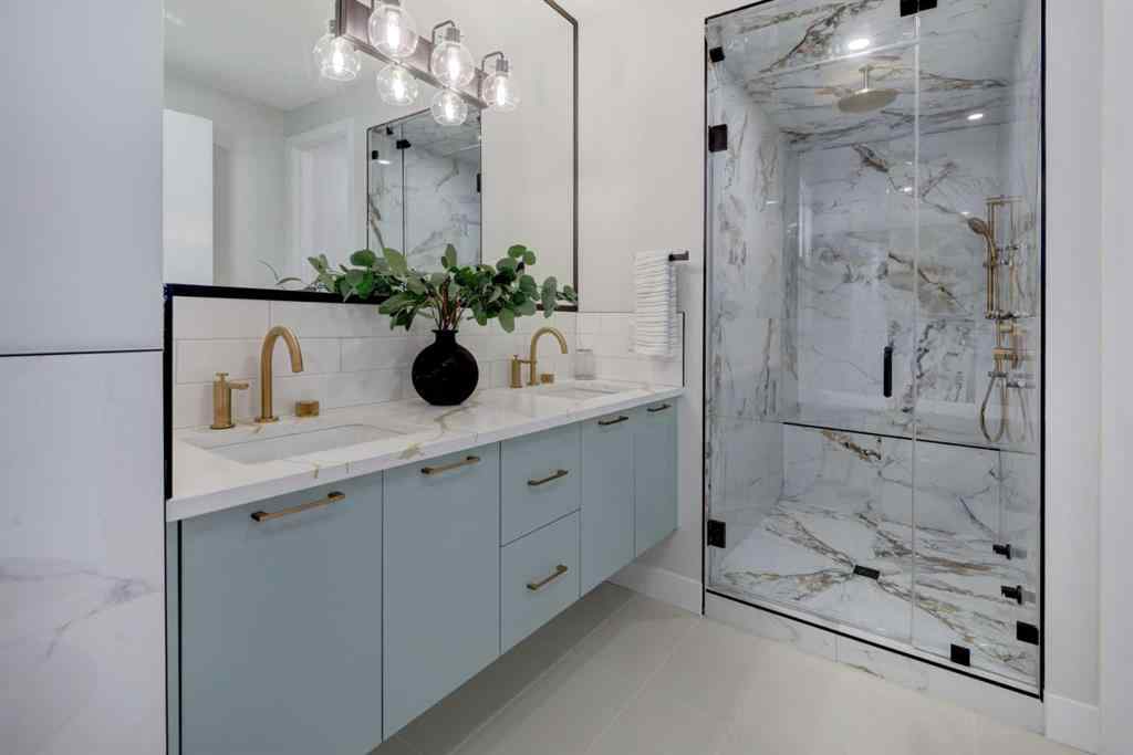 MLS® A2227135 - 2219 29 Avenue SW in Richmond Calgary, Residential