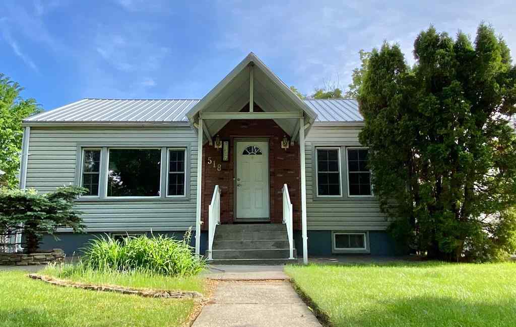MLS® A2227143 - 518 4 Avenue W in West End Brooks, Residential