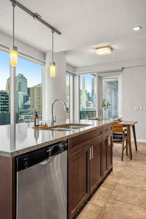 MLS® A2227167 - Unit #802 211 13 Avenue SE in Beltline Calgary, Residential
