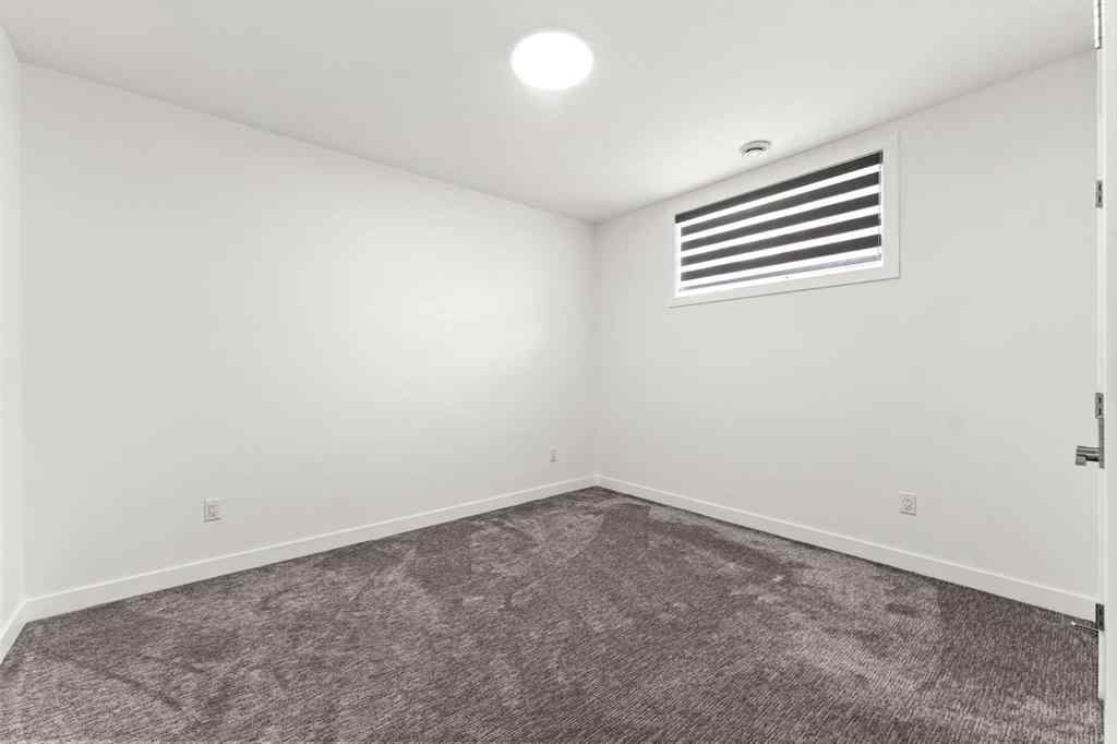 MLS® A2227168 - 125 South Shore View  in South Shores Chestermere, Residential