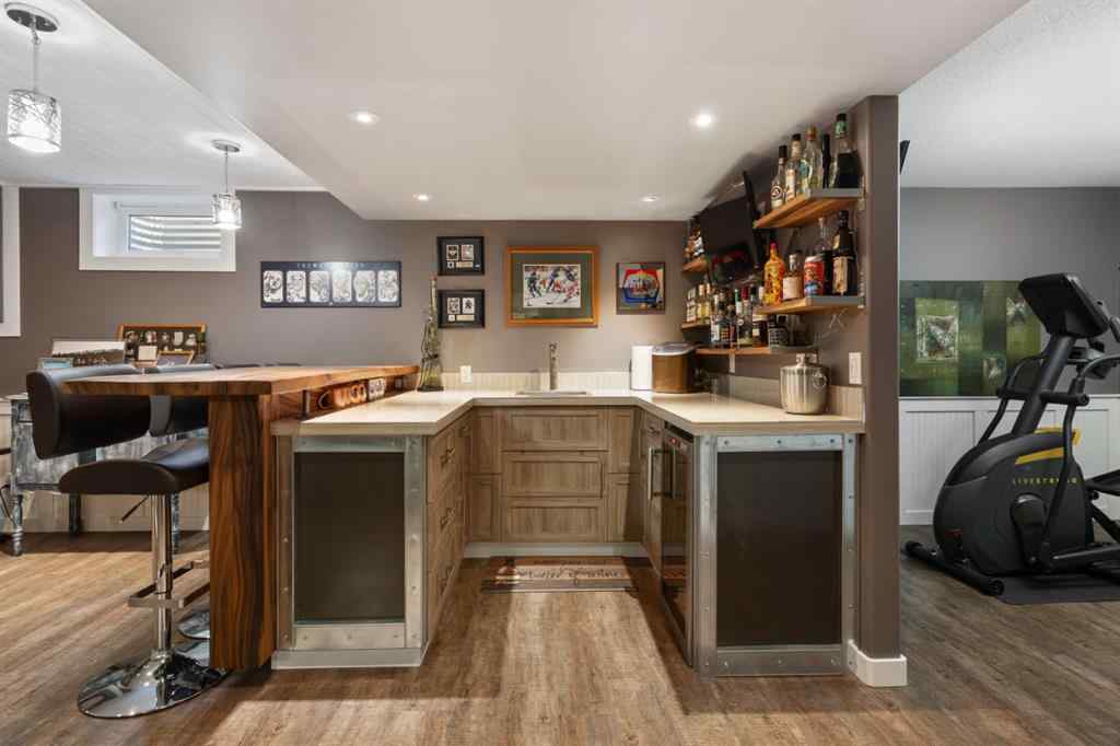 MLS® A2227182 - 4313 66 Street  in Westmount Camrose, Residential