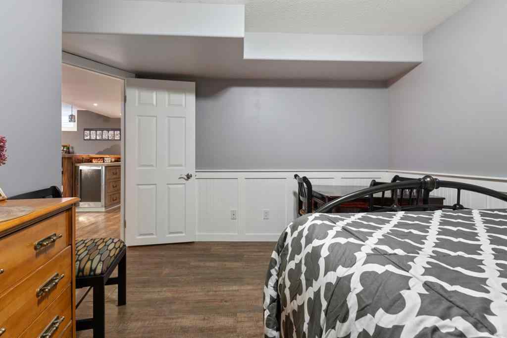 MLS® A2227182 - 4313 66 Street  in Westmount Camrose, Residential