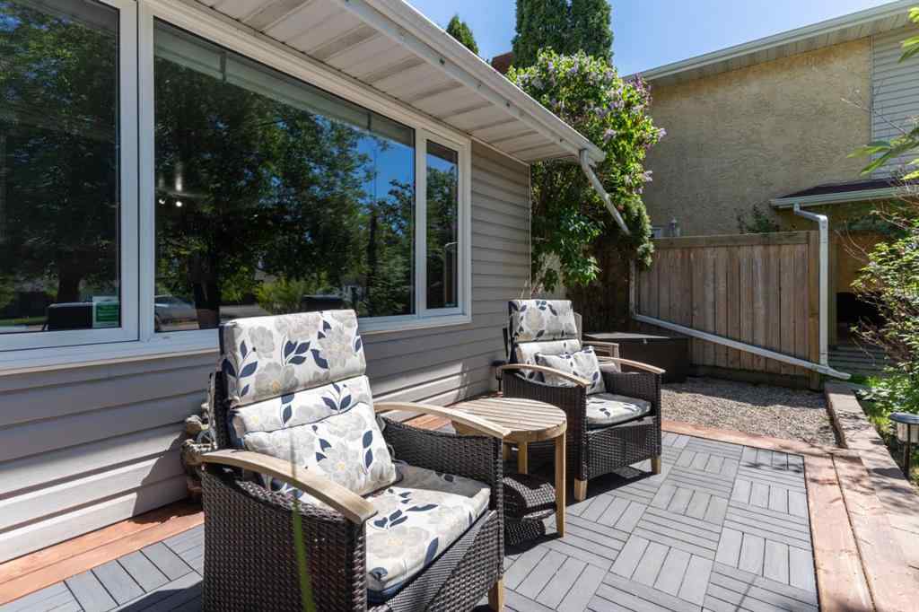 MLS® A2227182 - 4313 66 Street  in Westmount Camrose, Residential