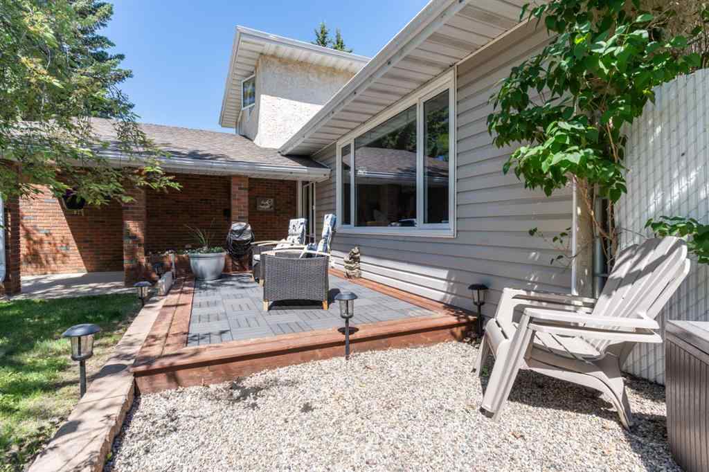 MLS® A2227182 - 4313 66 Street  in Westmount Camrose, Residential