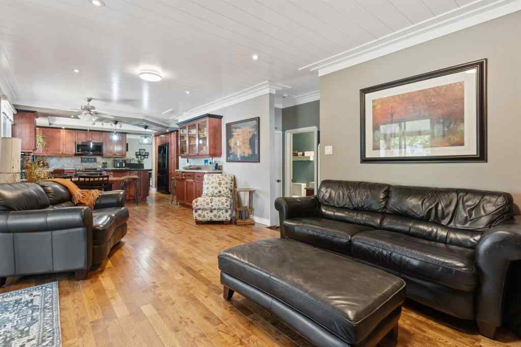MLS® A2227182 - 4313 66 Street  in Westmount Camrose, Residential