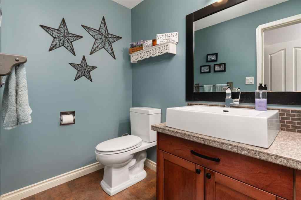 MLS® A2227182 - 4313 66 Street  in Westmount Camrose, Residential
