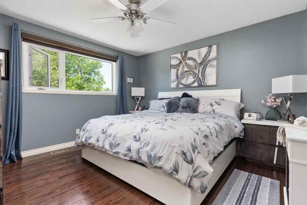 MLS® A2227182 - 4313 66 Street  in Westmount Camrose, Residential