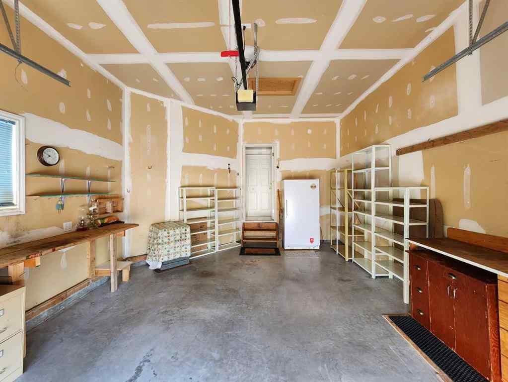 MLS® A2227191 - 27 Skyline Crescent  in NONE Claresholm, Residential