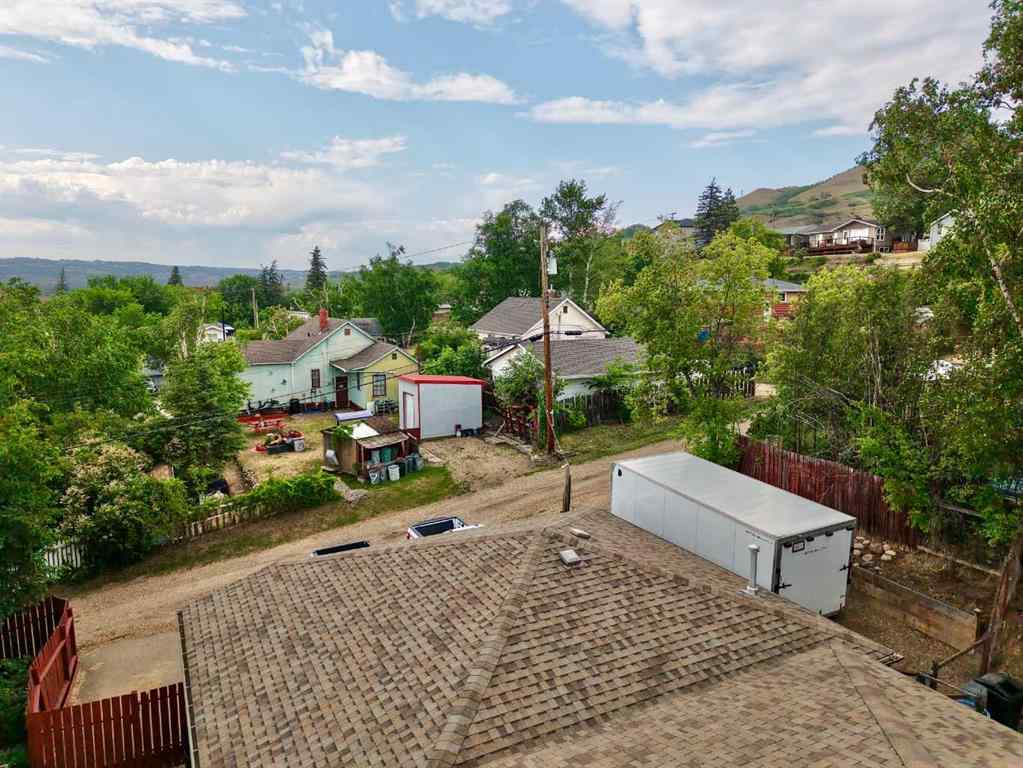 MLS® A2227194 - 10118 107 Avenue  in South End Peace River, Residential