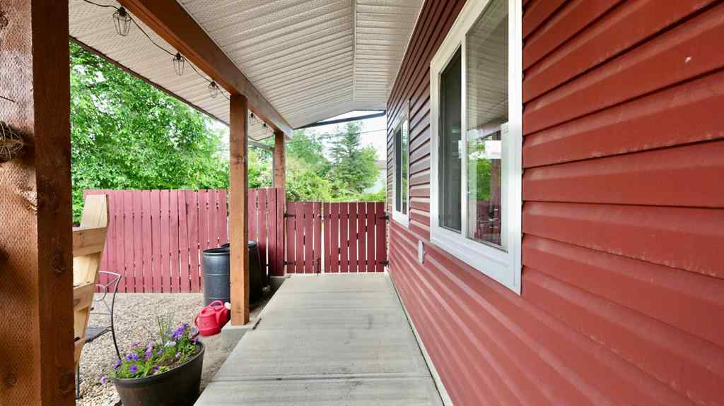 MLS® A2227194 - 10118 107 Avenue  in South End Peace River, Residential