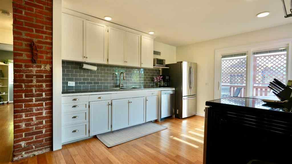 MLS® A2227194 - 10118 107 Avenue  in South End Peace River, Residential