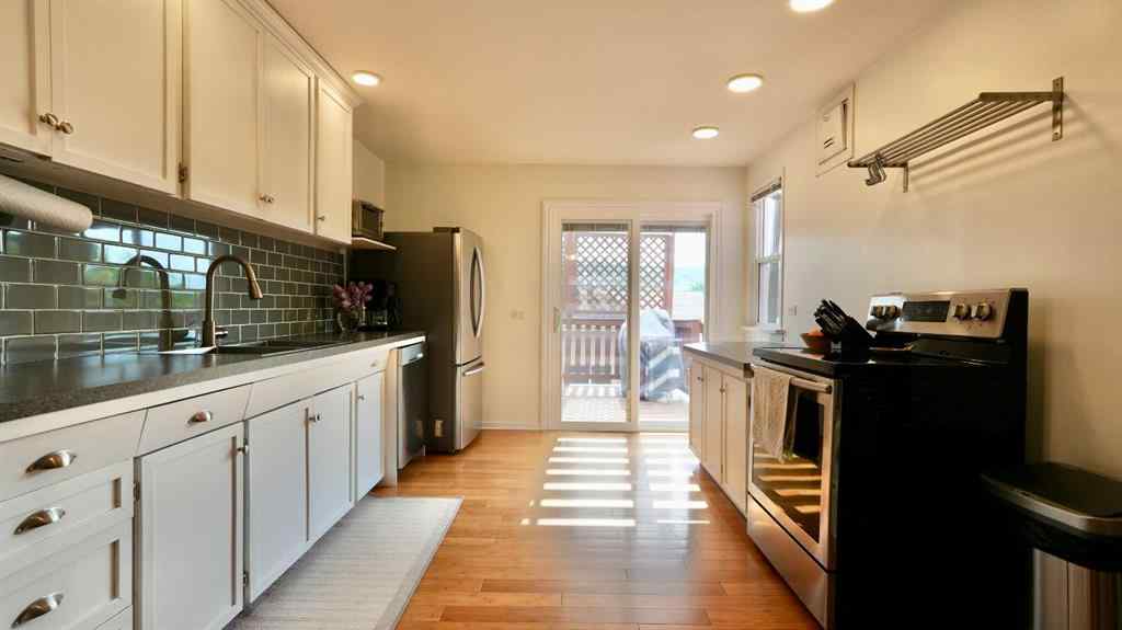 MLS® A2227194 - 10118 107 Avenue  in South End Peace River, Residential