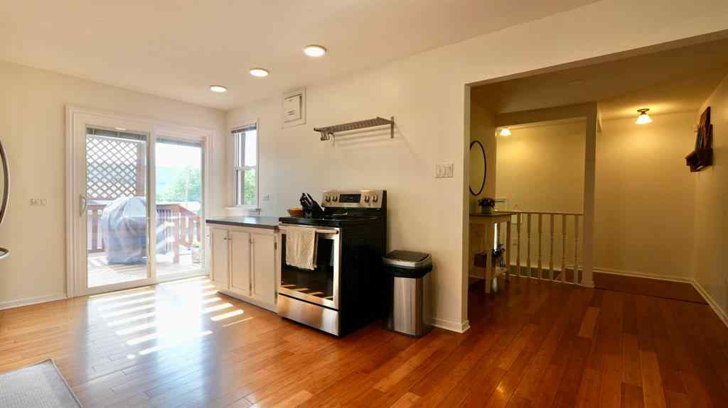 MLS® A2227194 - 10118 107 Avenue  in South End Peace River, Residential