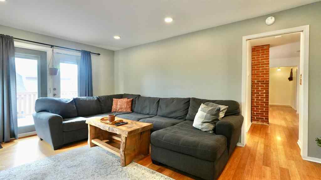MLS® A2227194 - 10118 107 Avenue  in South End Peace River, Residential