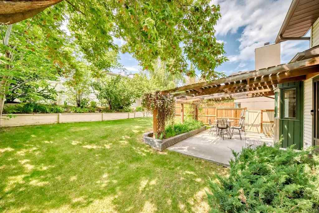 MLS® A2227257 - 139 Stratton Crescent SW in Strathcona Park Calgary, Residential